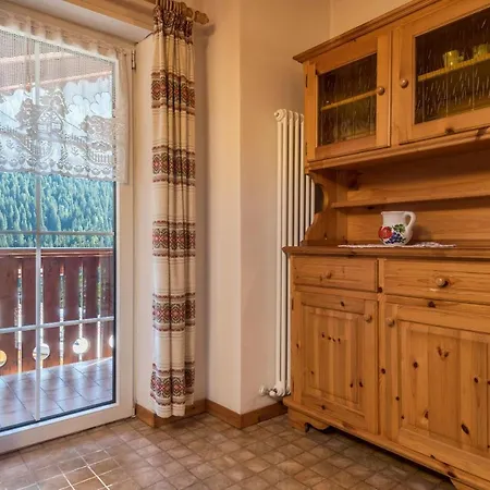 Casa Lorenz 4 *