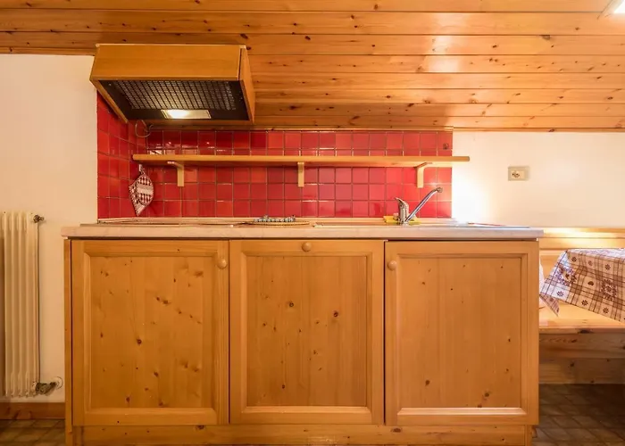 Casa Lorenz 4 Apartmán *