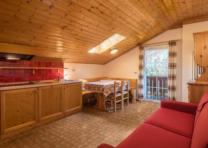 Casa Lorenz 4 * Canazei